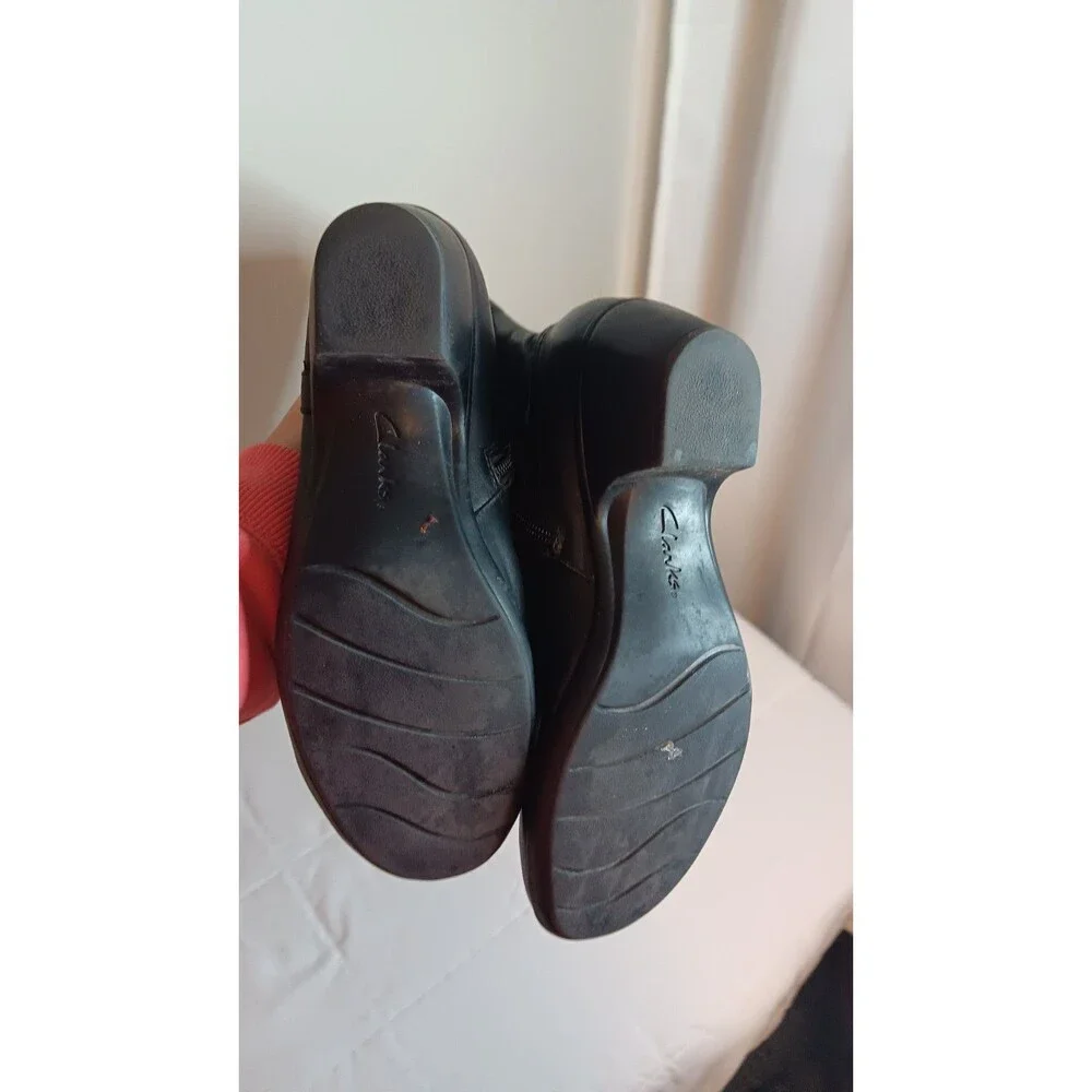 Clarks Black Leather Riding Boots Equestrian Buckle Detail Sz 9.5